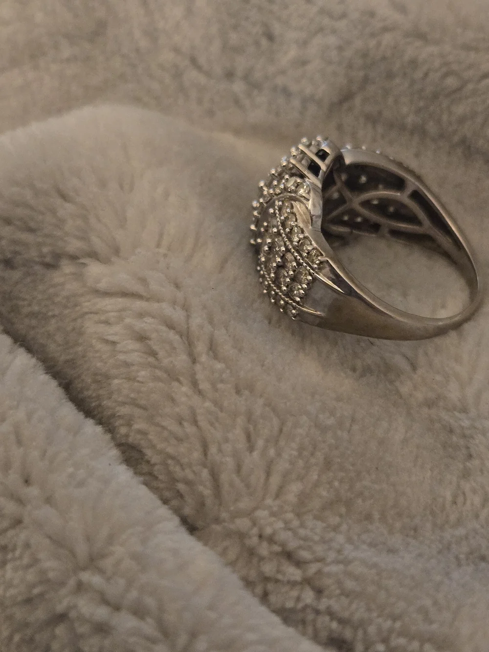 Kay Jewelers elegant cluster
